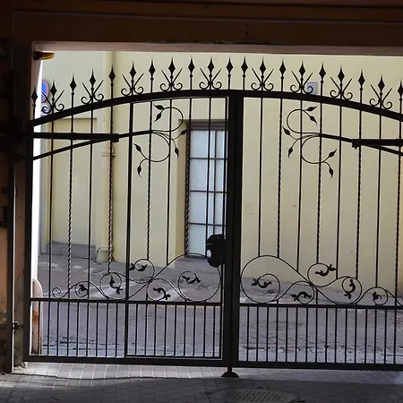 Sofijos Apartamentai Old Town Вильнюс Номер фото